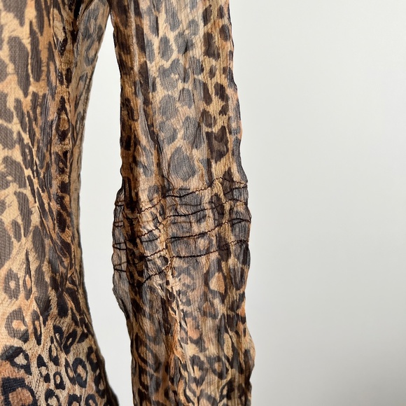 Coco & Tashi - Sheer Brown & Black Leopard Long Sleeve Blouse - Picture 4 of 6
